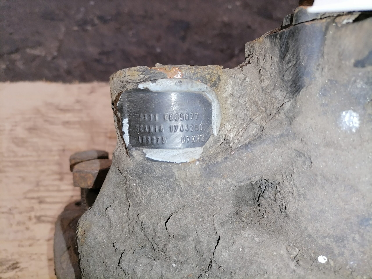 Scania Brake caliper 1744250 - Pièces de frein pour Camion: photos 4 Scania Brake caliper 1744250 - Pièces de frein pour Camion: photos 4