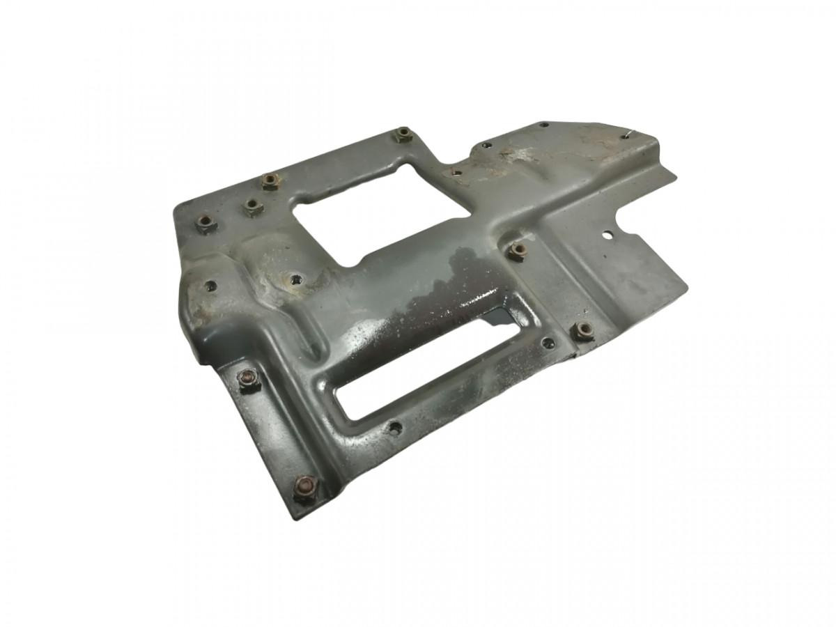Scania Bumper bracket 1915256 - Pare-chocs pour Camion: photos 1 Scania Bumper bracket 1915256 - Pare-chocs pour Camion: photos 1