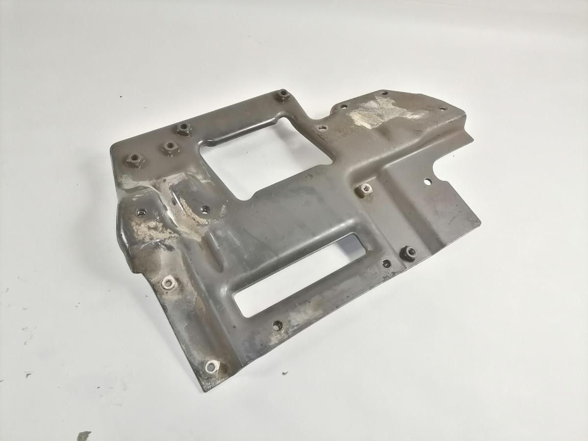 Scania Bumper bracket 1915256 - Pare-chocs pour Camion: photos 2 Scania Bumper bracket 1915256 - Pare-chocs pour Camion: photos 2