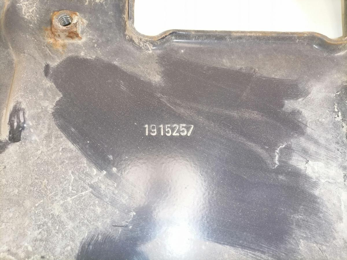 Scania Bumper bracket 1915257 - Pare-chocs pour Camion: photos 3 Scania Bumper bracket 1915257 - Pare-chocs pour Camion: photos 3