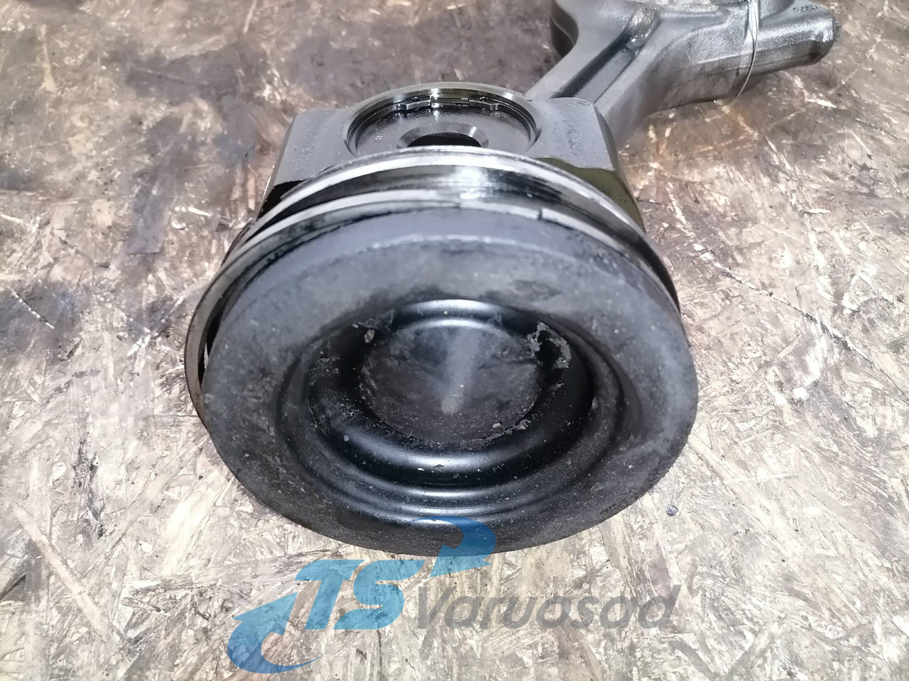 Scania Connecting rod + piston 2263286 - Pistons/ Anneaux/ Manchons pour Camion: photos 5 Scania Connecting rod + piston 2263286 - Pistons/ Anneaux/ Manchons pour Camion: photos 5