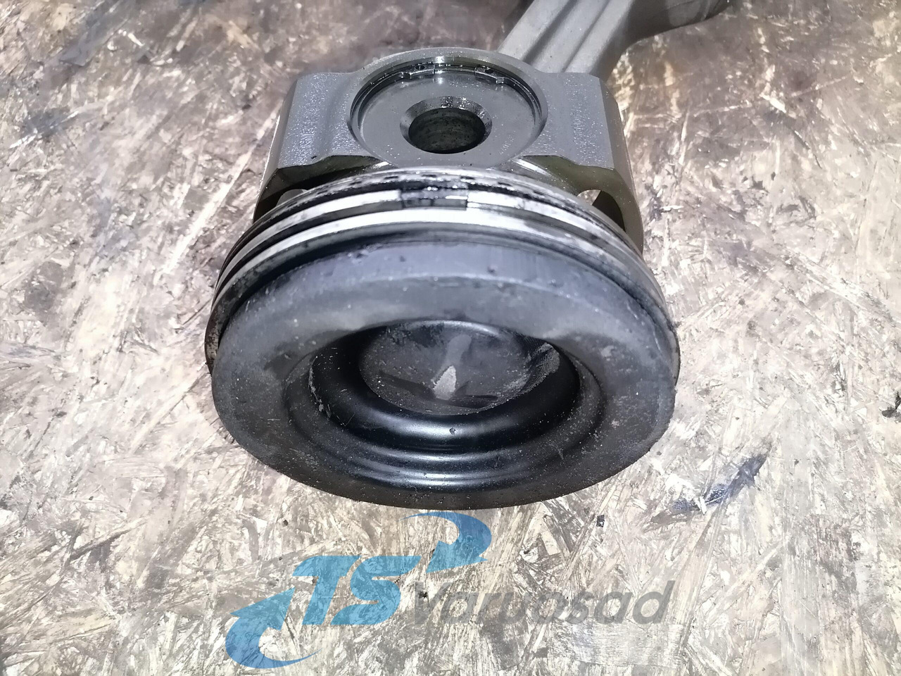 Scania Connecting rod + piston 2263286 - Pistons/ Anneaux/ Manchons pour Camion: photos 5 Scania Connecting rod + piston 2263286 - Pistons/ Anneaux/ Manchons pour Camion: photos 5