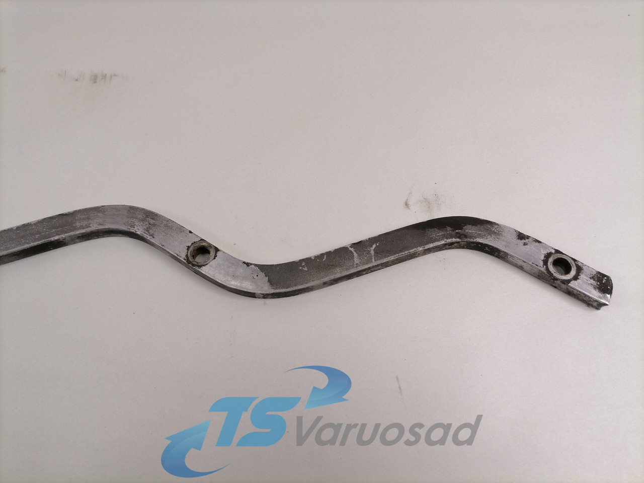 Scania Coolant pipe 1342652 - Système de refroidissement pour Camion: photos 2 Scania Coolant pipe 1342652 - Système de refroidissement pour Camion: photos 2