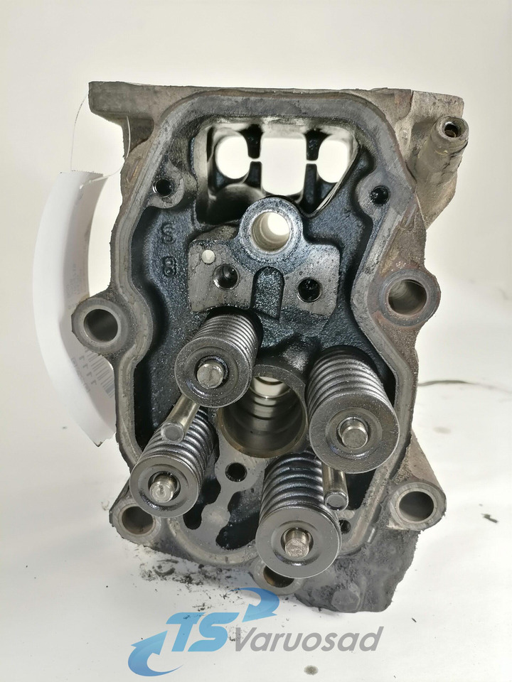 Scania Cylinder head, HPI 1804716 - Culasse pour Camion: photos 2 Scania Cylinder head, HPI 1804716 - Culasse pour Camion: photos 2