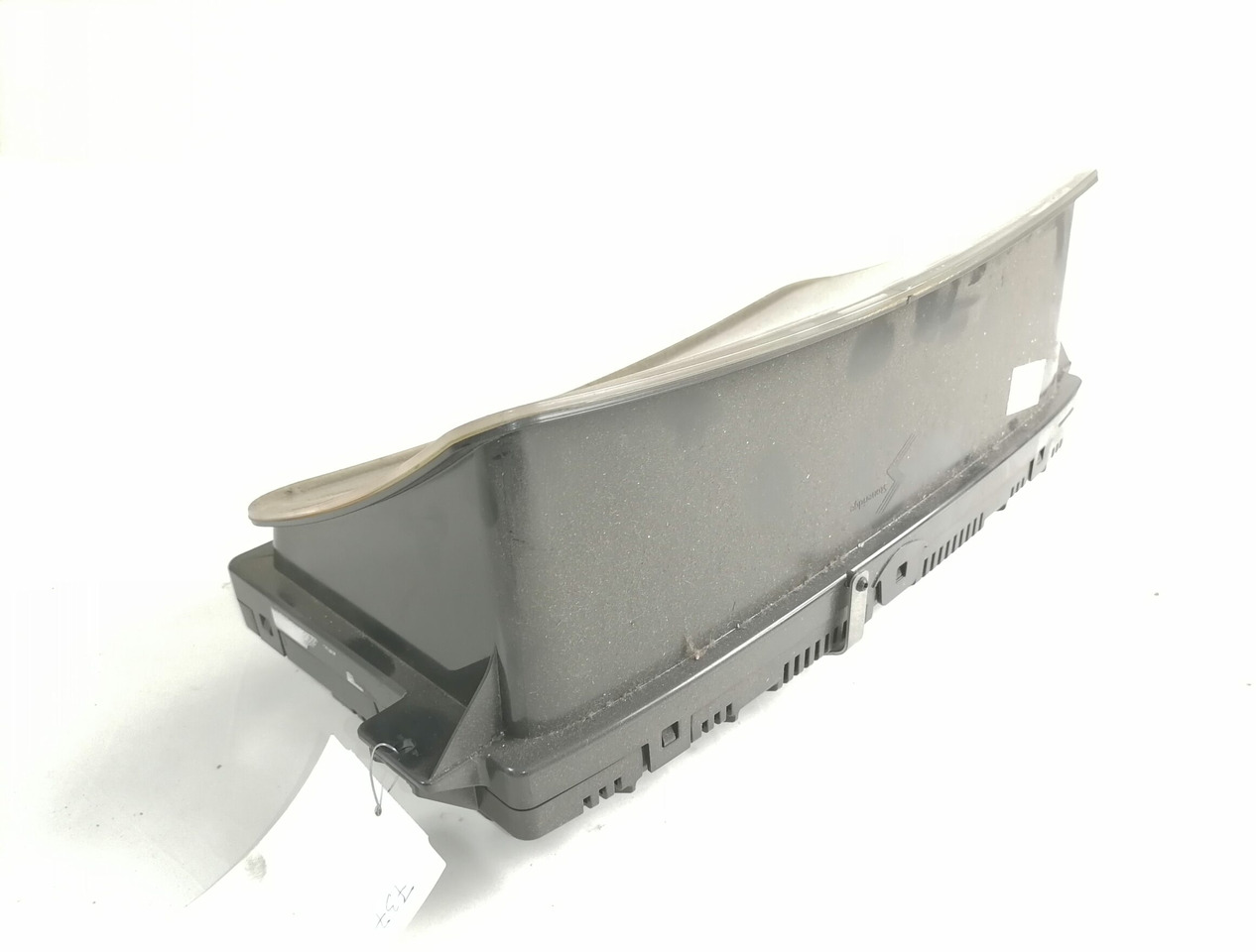 Scania Dashboard 1946411 - Panel de instrumentos pour Camion: photos 3 Scania Dashboard 1946411 - Panel de instrumentos pour Camion: photos 3