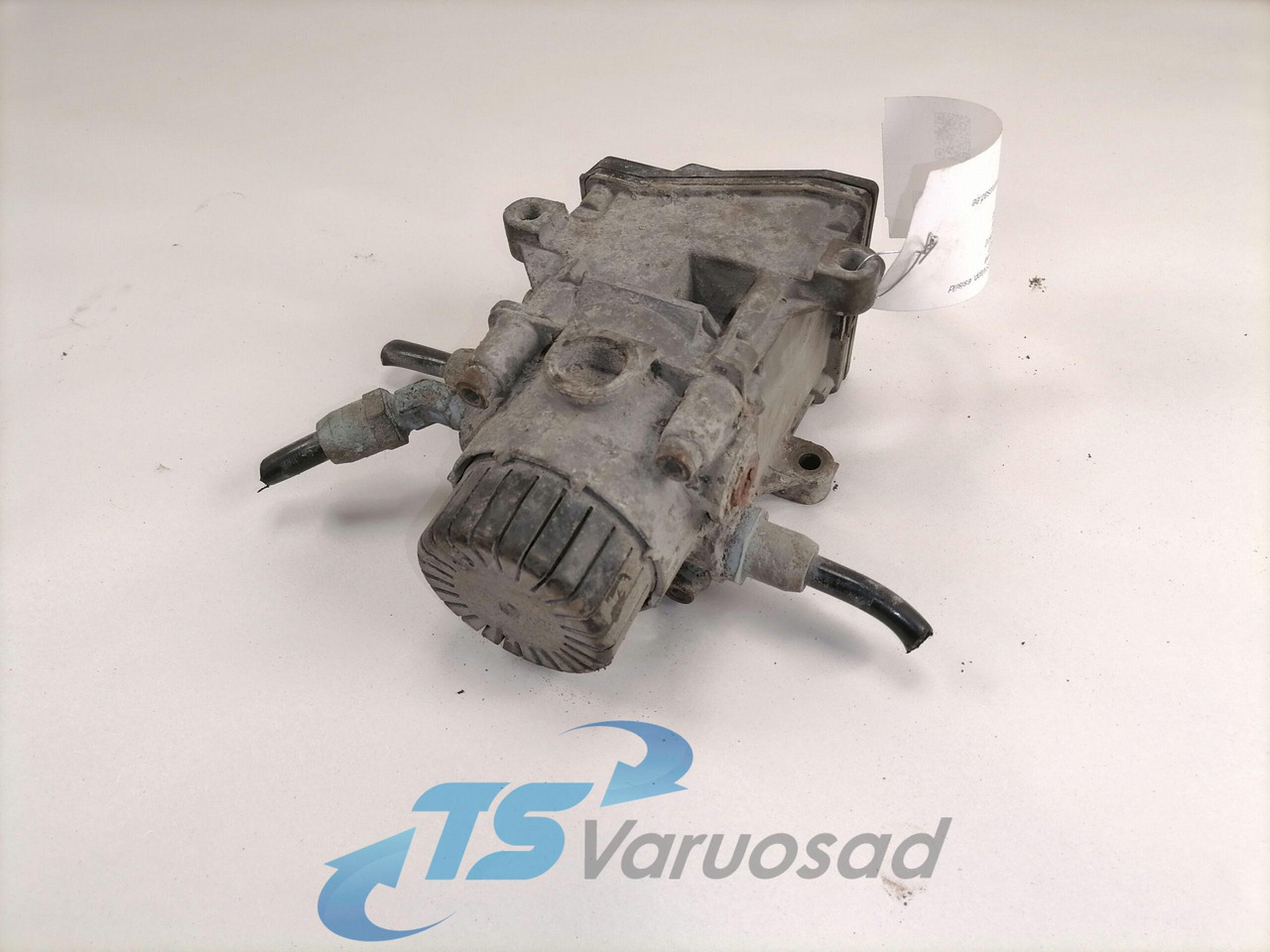 Scania EBS brake valve 1423910 - Valve de frein pour Camion: photos 1 Scania EBS brake valve 1423910 - Valve de frein pour Camion: photos 1