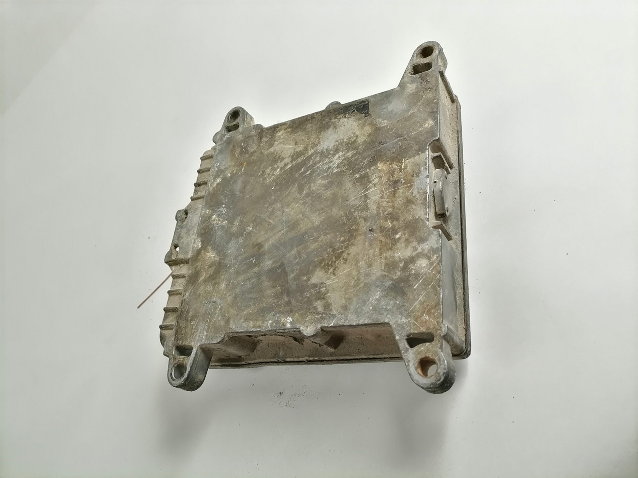 Scania Ecu, EMS 1482778 - Bloc de gestion pour Camion: photos 5 Scania Ecu, EMS 1482778 - Bloc de gestion pour Camion: photos 5