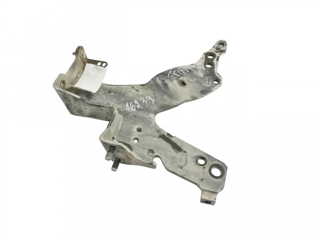 Scania Front bumper carrier 1802161 - Pare-chocs pour Camion: photos 1 Scania Front bumper carrier 1802161 - Pare-chocs pour Camion: photos 1