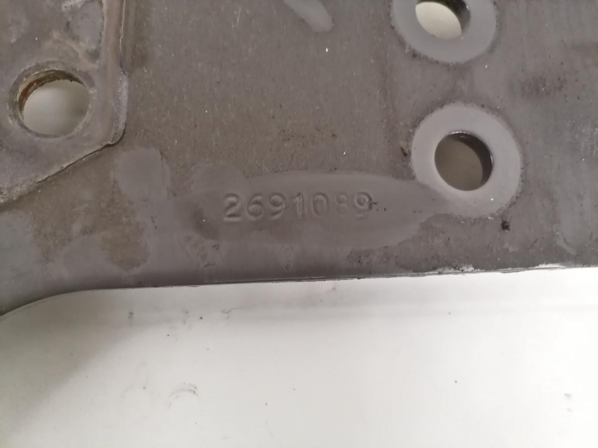 Scania Front bumper carrier 2691089 - Pare-chocs pour Camion: photos 4 Scania Front bumper carrier 2691089 - Pare-chocs pour Camion: photos 4