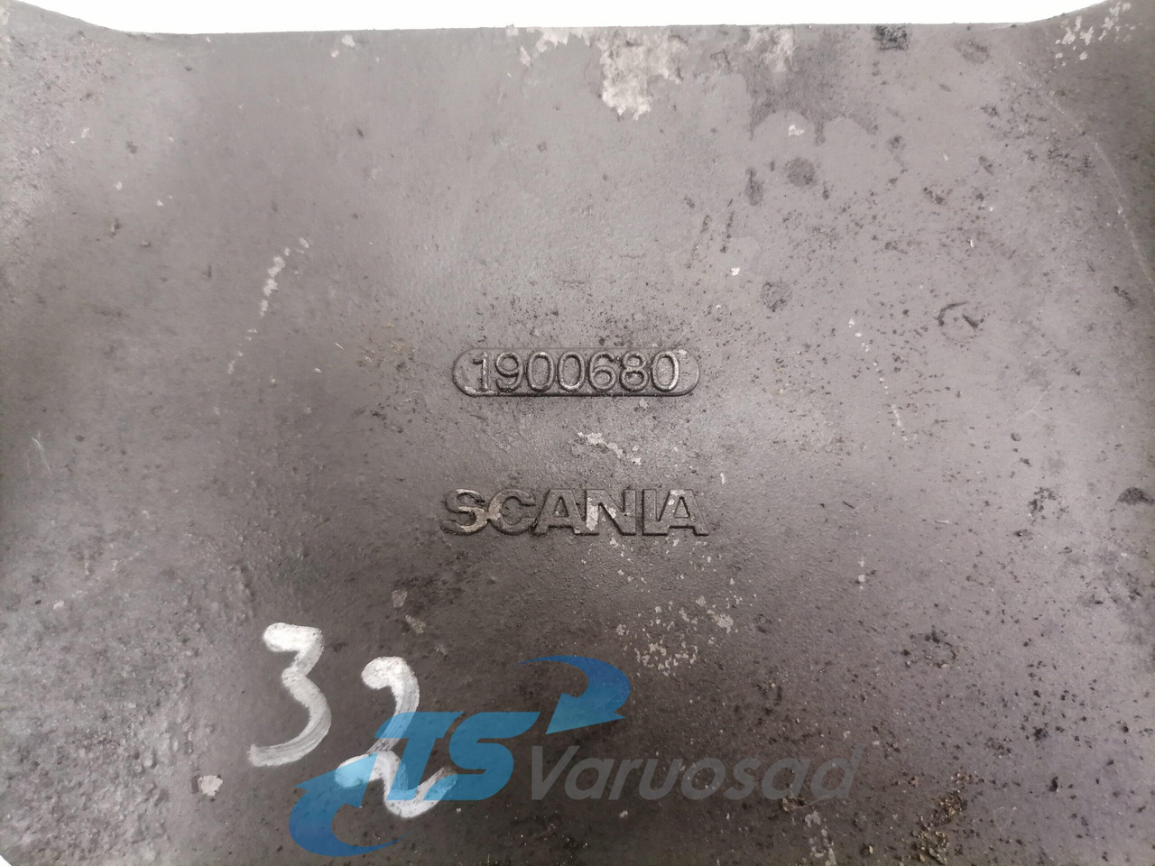 Scania Fuel filter unit 1900680 - Filtre à carburant pour Camion: photos 2 Scania Fuel filter unit 1900680 - Filtre à carburant pour Camion: photos 2