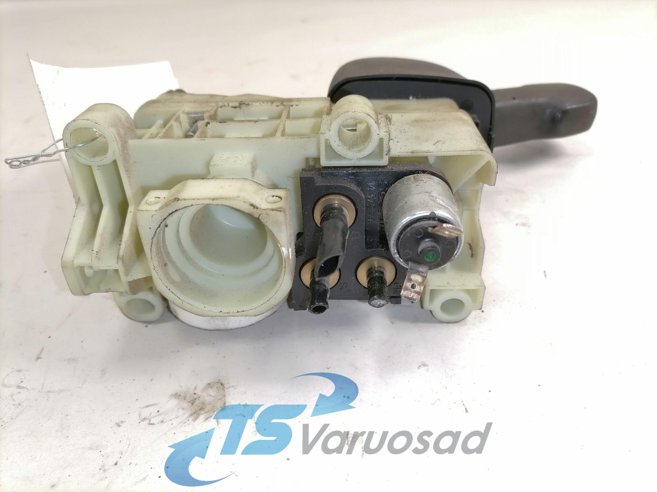 Scania Handbrake control lever 1774972 - Pièce universelle pour Camion: photos 2 Scania Handbrake control lever 1774972 - Pièce universelle pour Camion: photos 2