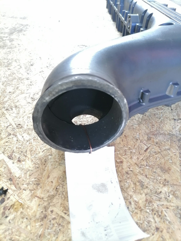 Scania Intake mainfold 1493717 - Collecteur d'admission pour Camion: photos 5 Scania Intake mainfold 1493717 - Collecteur d'admission pour Camion: photos 5