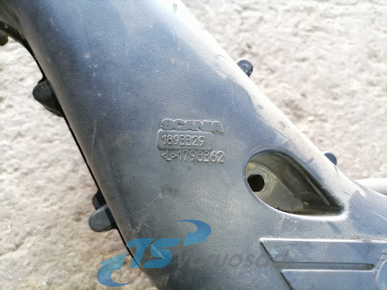 Scania Intake mainfold 1893329 - Collecteur d'admission pour Camion: photos 2 Scania Intake mainfold 1893329 - Collecteur d'admission pour Camion: photos 2