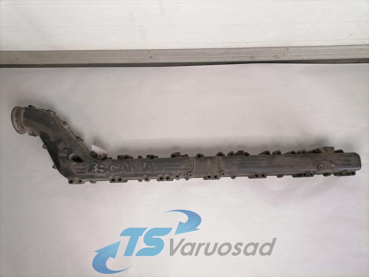 Scania Intake mainfold 1893329 - Collecteur d'admission pour Camion: photos 1 Scania Intake mainfold 1893329 - Collecteur d'admission pour Camion: photos 1