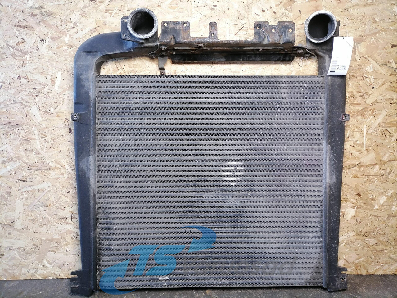 Scania Intercooler radiator 97029 - Intercooler pour Camion: photos 1 Scania Intercooler radiator 97029 - Intercooler pour Camion: photos 1