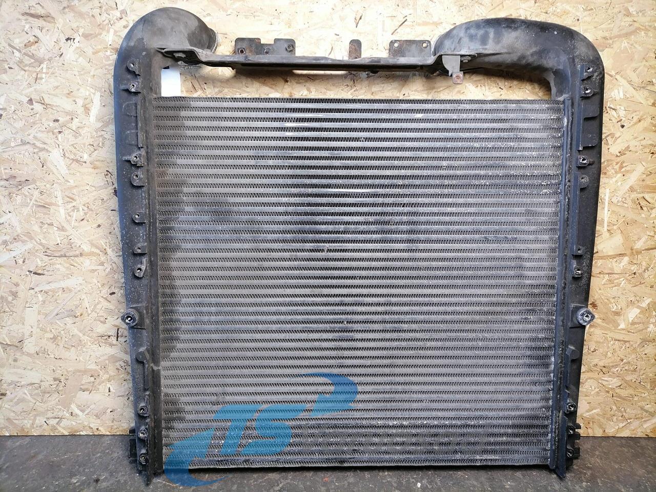 Scania Intercooler radiator 97029 - Intercooler pour Camion: photos 2 Scania Intercooler radiator 97029 - Intercooler pour Camion: photos 2