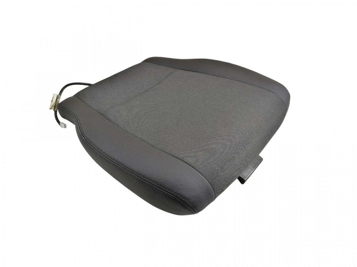 Scania Istmepadi (taastatud) 2189697 - Siège pour Camion: photos 1 Scania Istmepadi (taastatud) 2189697 - Siège pour Camion: photos 1