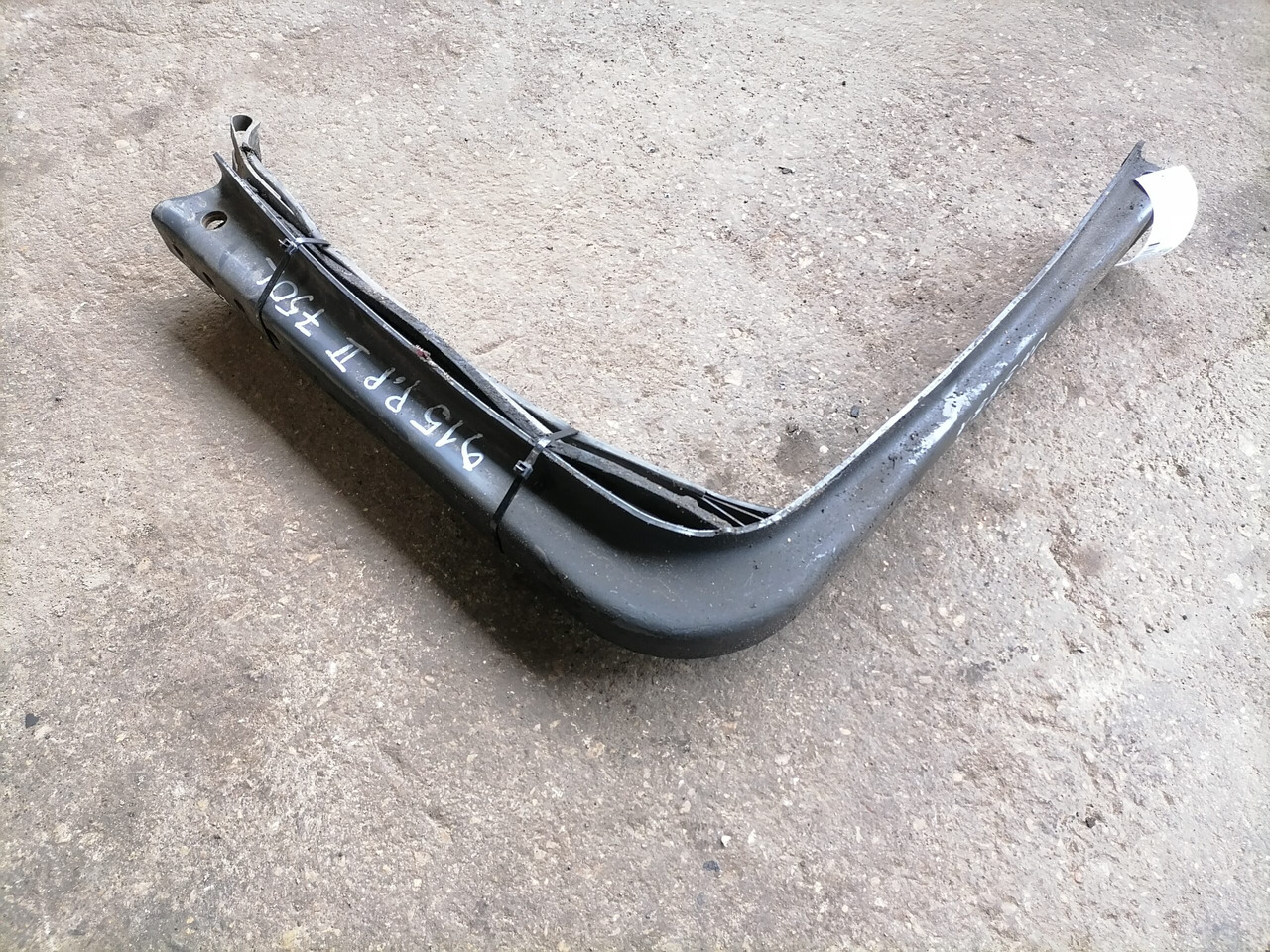 Scania Kütusepaagi kandur, Scania 1887755 - Réservoir de carburant pour Camion: photos 3 Scania Kütusepaagi kandur, Scania 1887755 - Réservoir de carburant pour Camion: photos 3