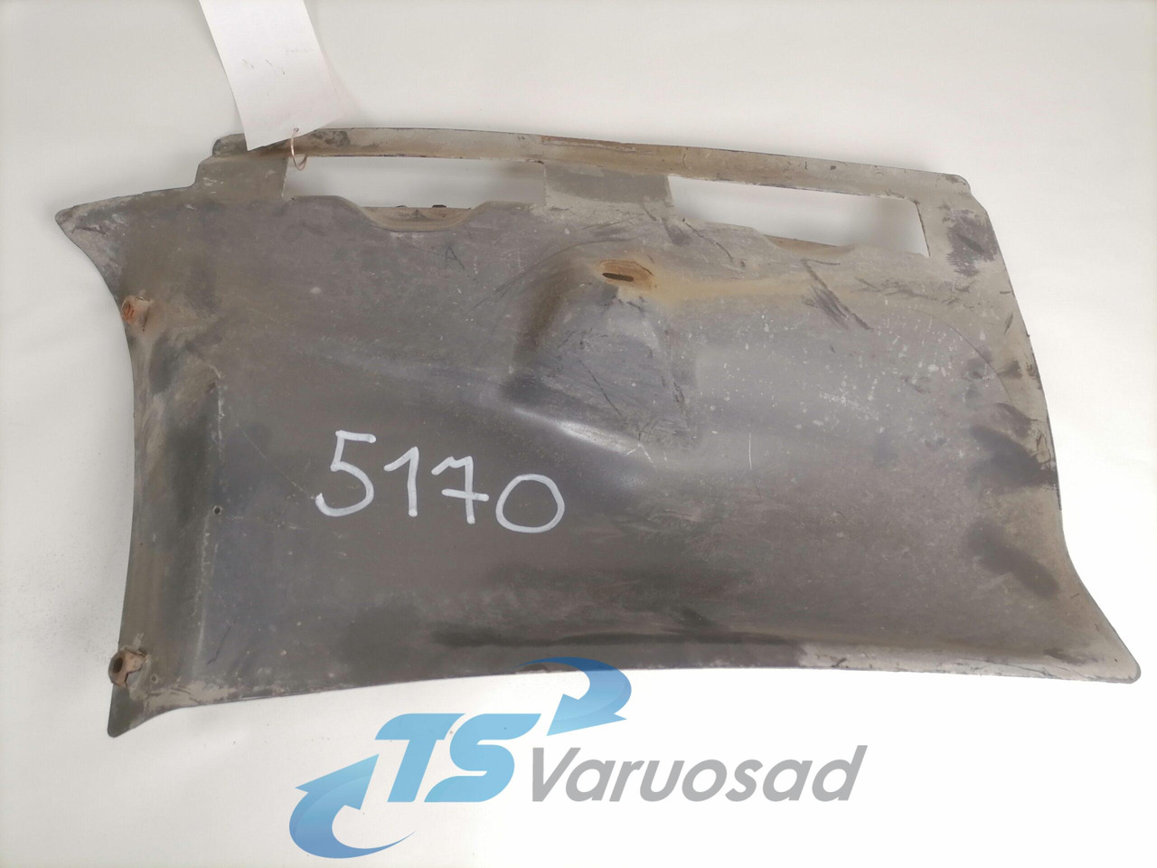 Scania Mudguard 1371572 - Pièce universelle pour Camion: photos 1 Scania Mudguard 1371572 - Pièce universelle pour Camion: photos 1