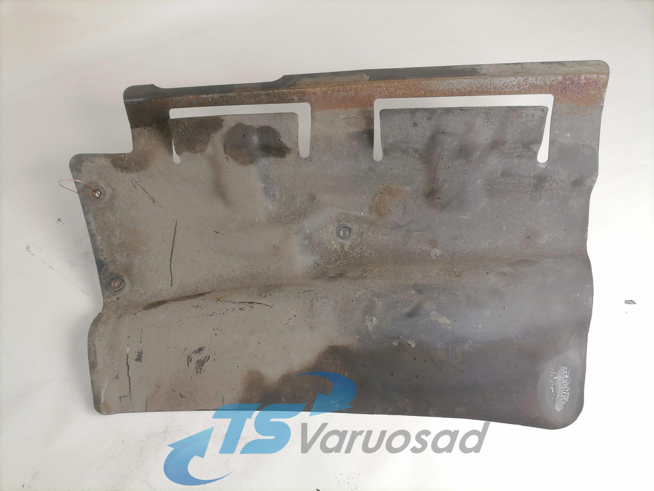 Scania Mudguard 1482415 - Pièce universelle pour Camion: photos 3 Scania Mudguard 1482415 - Pièce universelle pour Camion: photos 3