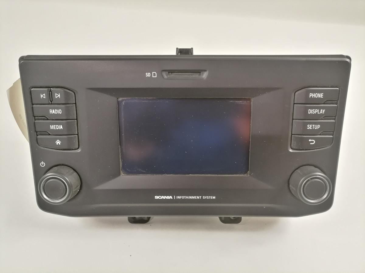 Scania Raadio 2906950 - Système électrique pour Camion: photos 2 Scania Raadio 2906950 - Système électrique pour Camion: photos 2