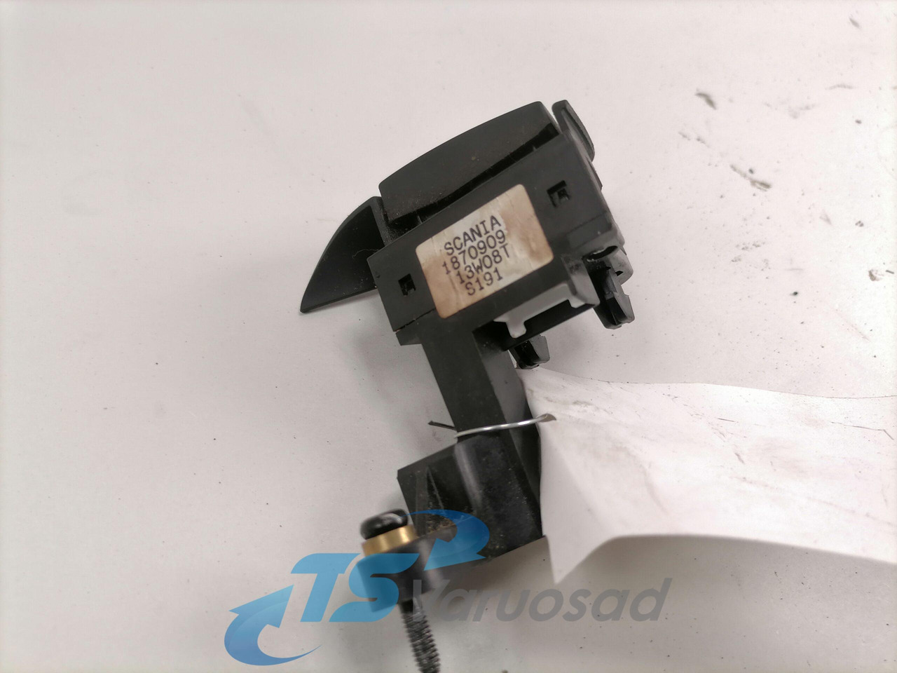 Scania Roolinupp 1870909 - Commande de gouvernail pour Camion: photos 3 Scania Roolinupp 1870909 - Commande de gouvernail pour Camion: photos 3