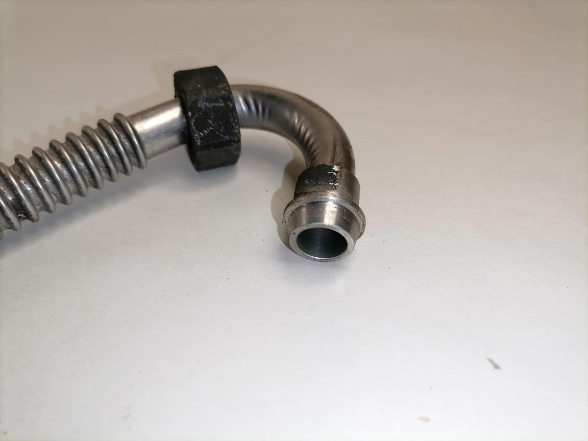 Scania Turbo jahutusvedeliku toru 1794801 - Turbocompresseur pour Camion: photos 4 Scania Turbo jahutusvedeliku toru 1794801 - Turbocompresseur pour Camion: photos 4
