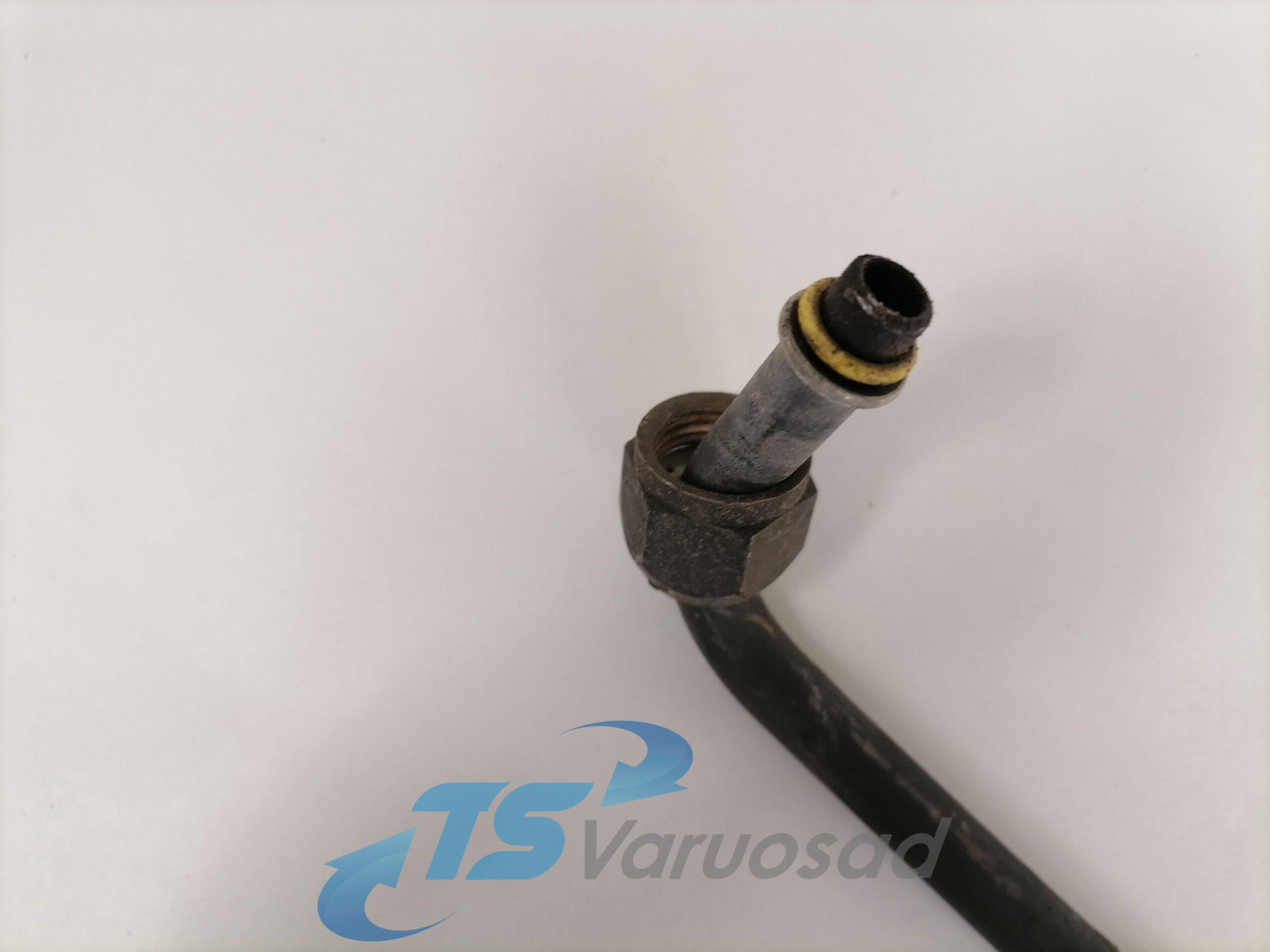 Volvo A/C pipe 20516062 - Chauffage/ Ventilation pour Camion: photos 2 Volvo A/C pipe 20516062 - Chauffage/ Ventilation pour Camion: photos 2