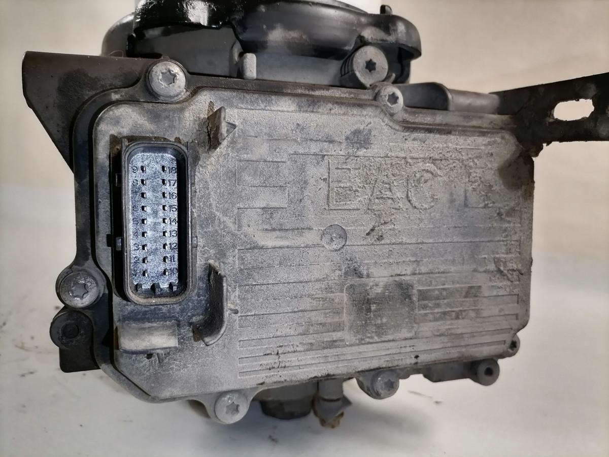 Volvo Air dryer 23690616 - Valve de frein pour Camion: photos 5 Volvo Air dryer 23690616 - Valve de frein pour Camion: photos 5