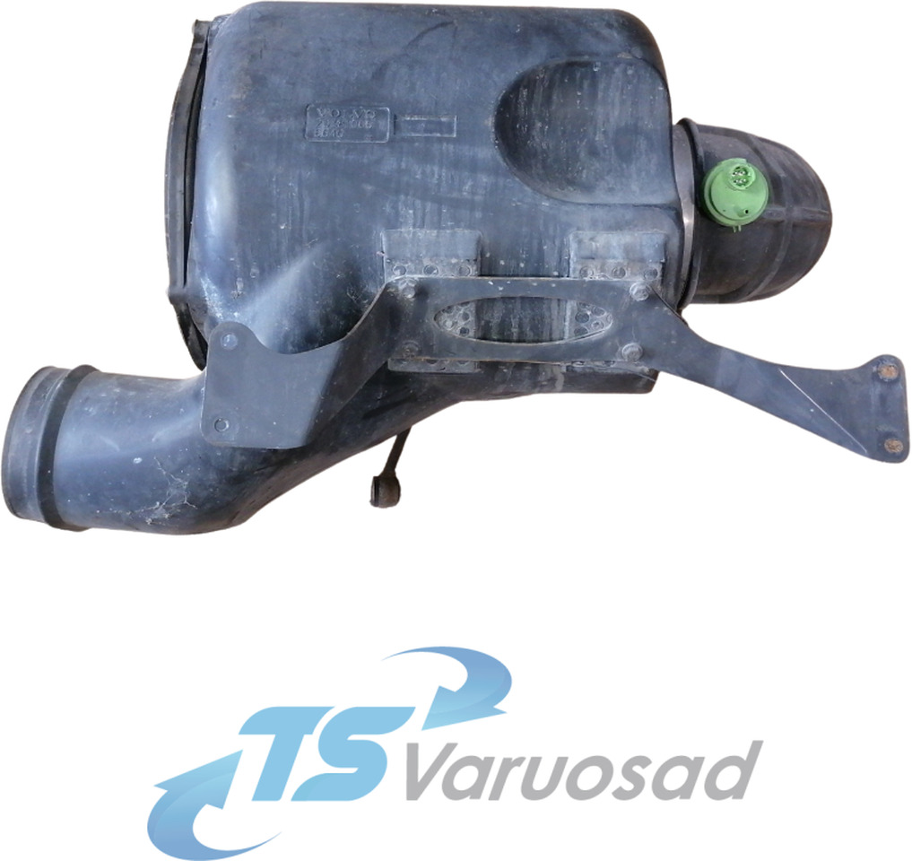 Volvo Air filter housing 20381066 - Système d'admission d'air pour Camion: photos 1 Volvo Air filter housing 20381066 - Système d'admission d'air pour Camion: photos 1