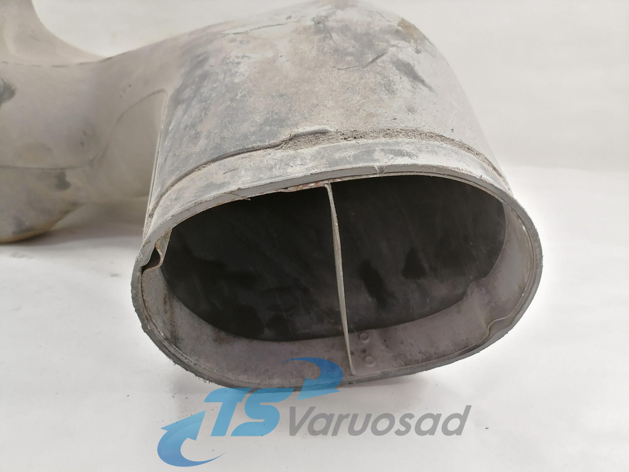Volvo Air intake 21627374 - Système d'admission d'air pour Camion: photos 2 Volvo Air intake 21627374 - Système d'admission d'air pour Camion: photos 2
