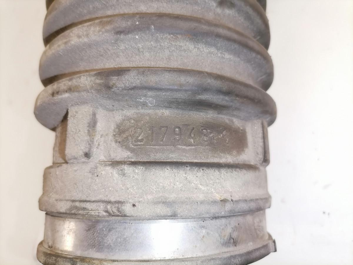 Volvo Air intake 21794368 - Système d'admission d'air pour Camion: photos 4 Volvo Air intake 21794368 - Système d'admission d'air pour Camion: photos 4