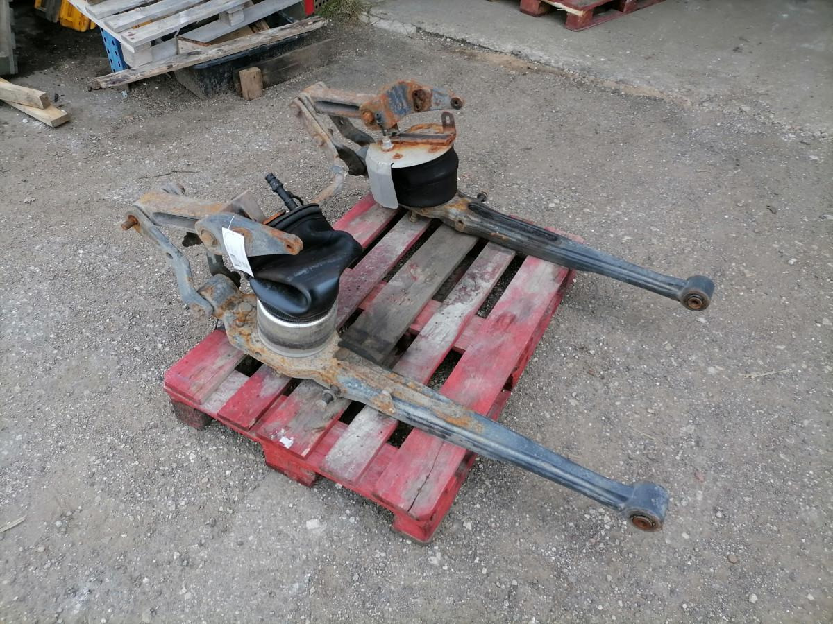 Volvo Air spring bracket 82054188 - Suspension pneumatique pour Camion: photos 3 Volvo Air spring bracket 82054188 - Suspension pneumatique pour Camion: photos 3