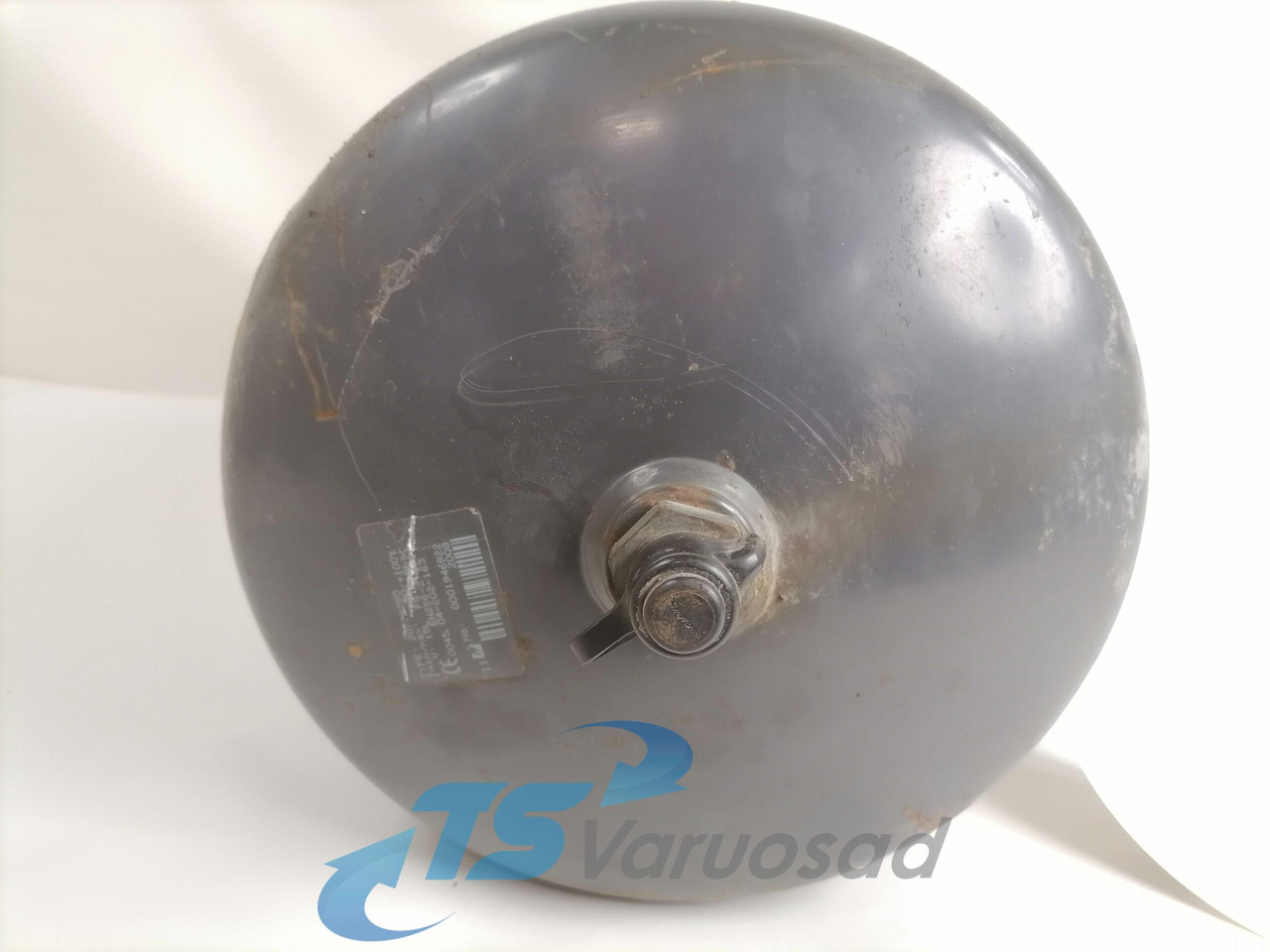 Volvo Air tank 20772295 - Pièce universelle pour Camion: photos 2 Volvo Air tank 20772295 - Pièce universelle pour Camion: photos 2