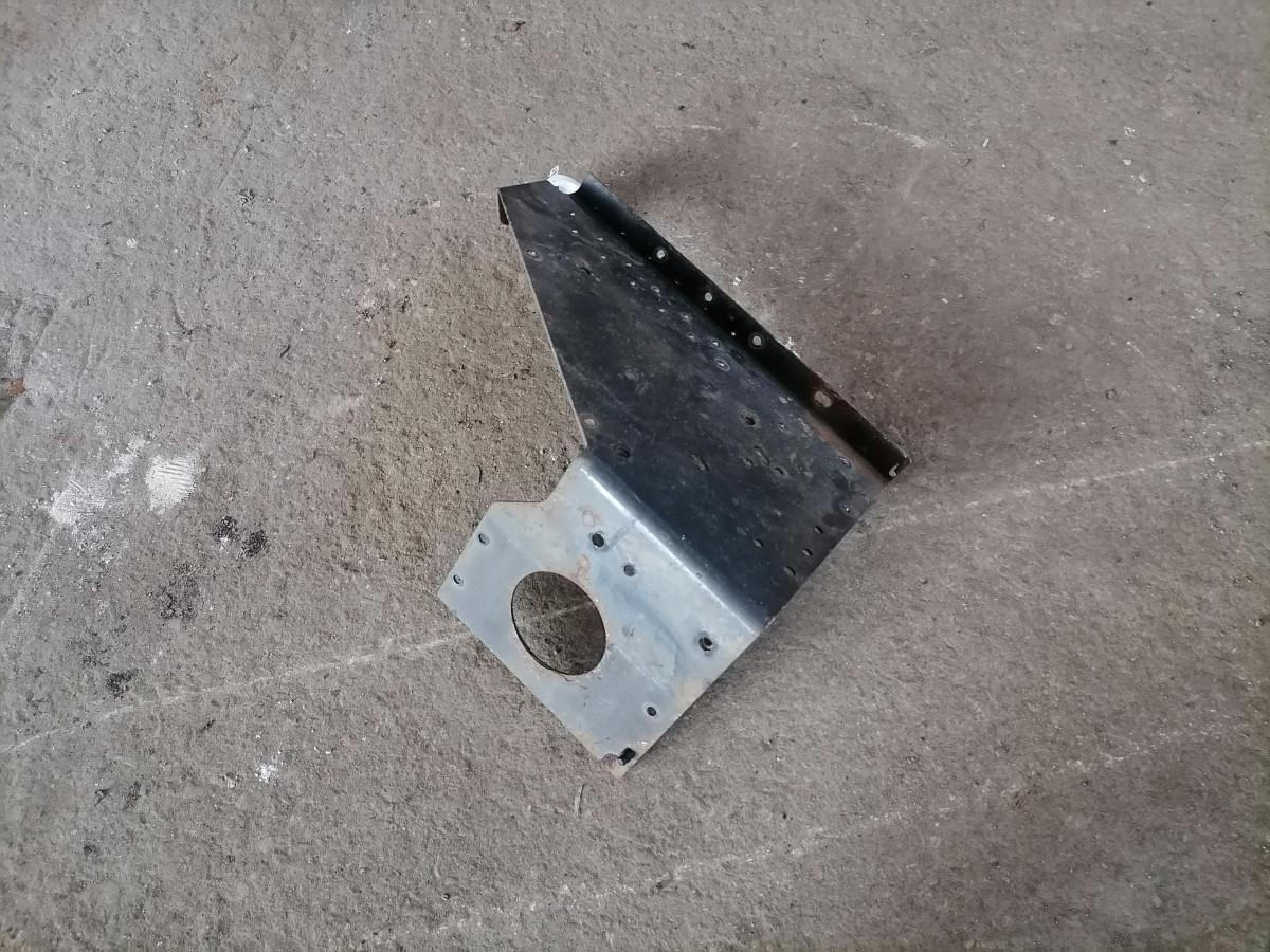 Volvo Bracket 20476014 - Frame/ Châssis pour Camion: photos 3 Volvo Bracket 20476014 - Frame/ Châssis pour Camion: photos 3