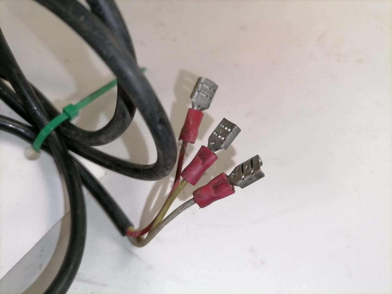 Volvo Cable, brake pad 20928533 - Pièces de frein pour Camion: photos 3 Volvo Cable, brake pad 20928533 - Pièces de frein pour Camion: photos 3