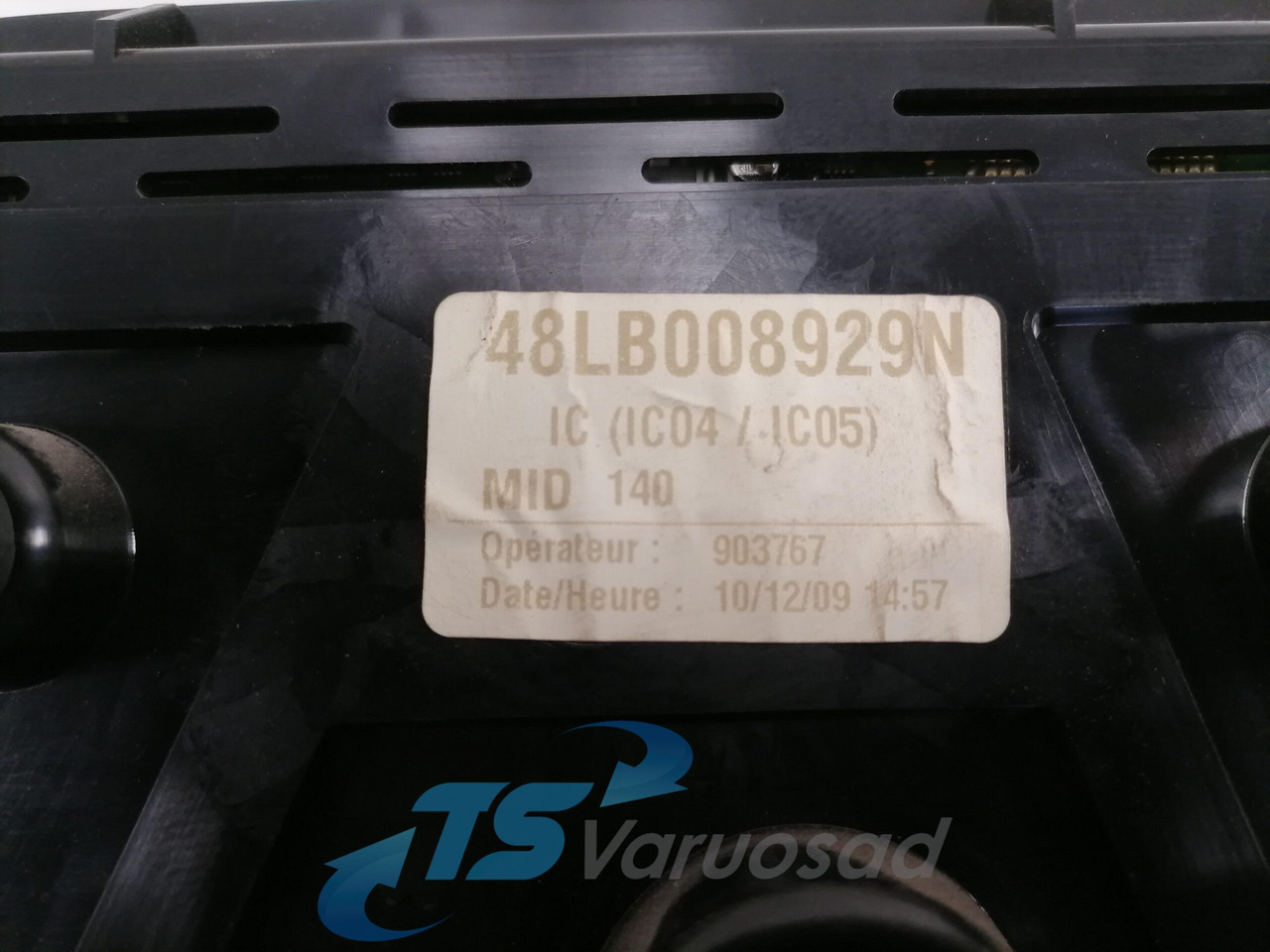 Volvo Dashboard 21375853 - Panel de instrumentos pour Camion: photos 3 Volvo Dashboard 21375853 - Panel de instrumentos pour Camion: photos 3