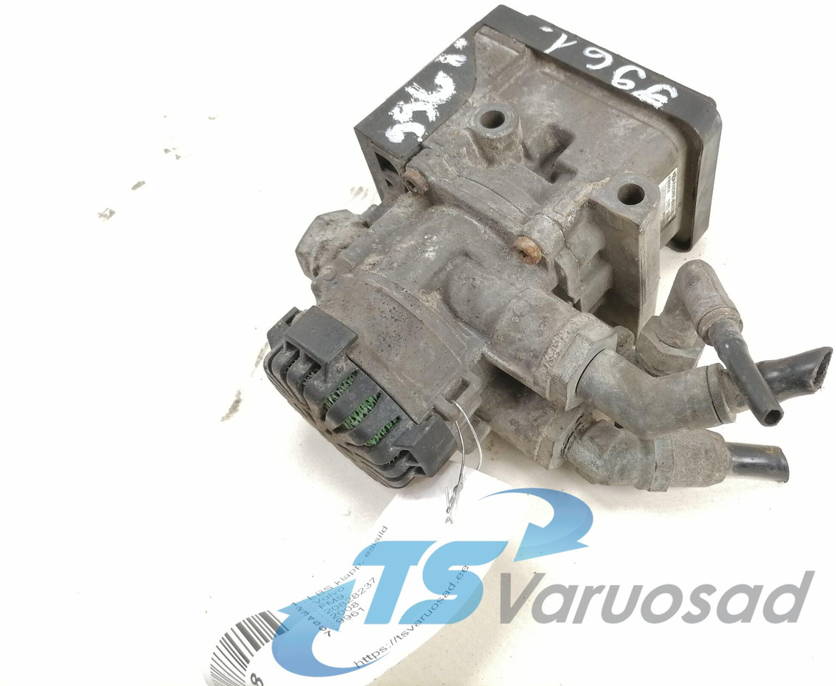 Volvo EBS brake valve 20828237 - Valve de frein pour Camion: photos 1 Volvo EBS brake valve 20828237 - Valve de frein pour Camion: photos 1