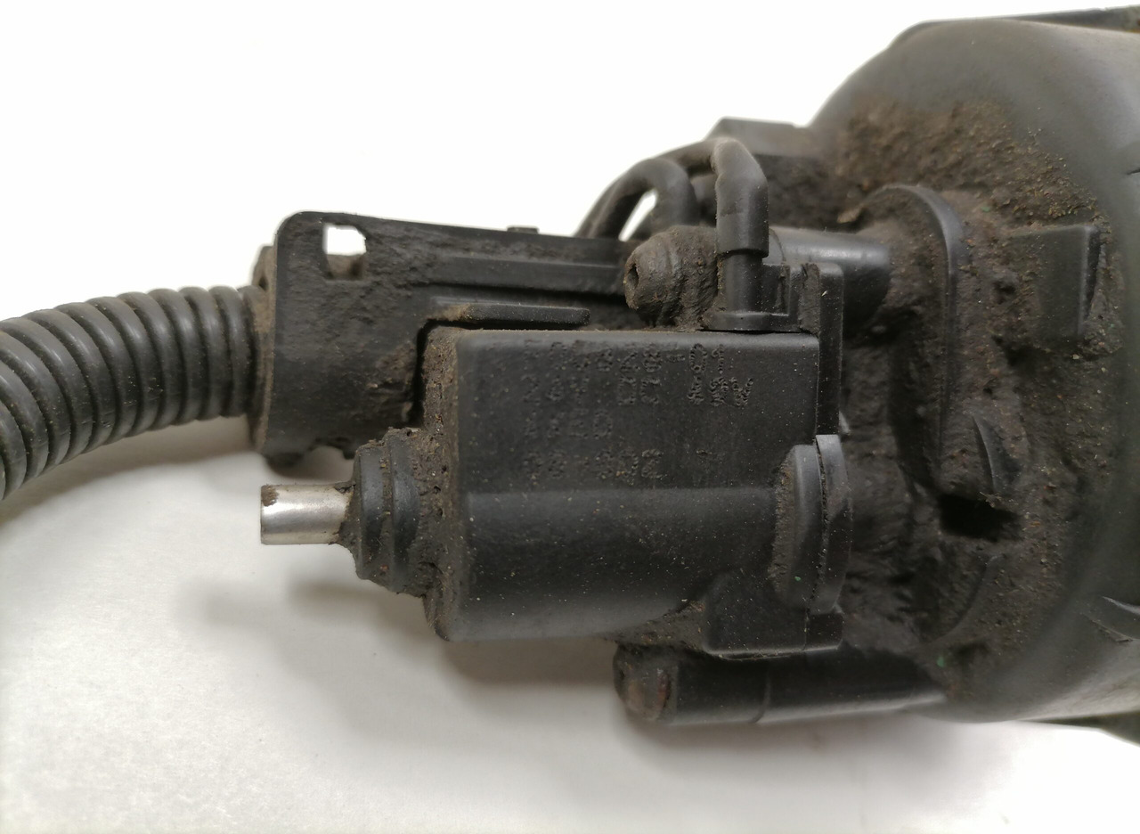 Volvo Kütuse separaatori kaas 20869387 - Filtre à carburant pour Camion: photos 5 Volvo Kütuse separaatori kaas 20869387 - Filtre à carburant pour Camion: photos 5