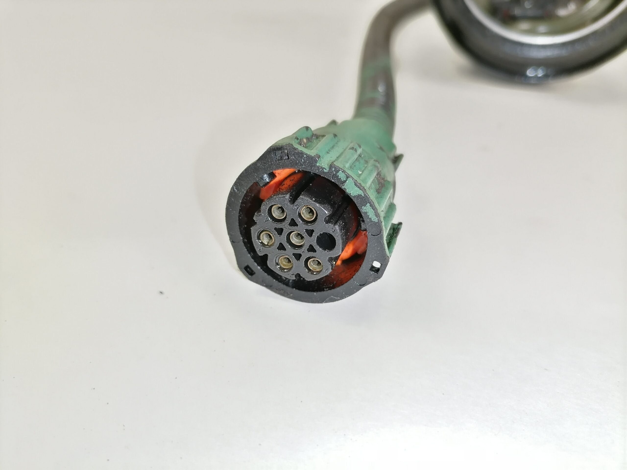 Volvo Kütuse separaatori kaas 20869387 - Filtre à carburant pour Camion: photos 2 Volvo Kütuse separaatori kaas 20869387 - Filtre à carburant pour Camion: photos 2