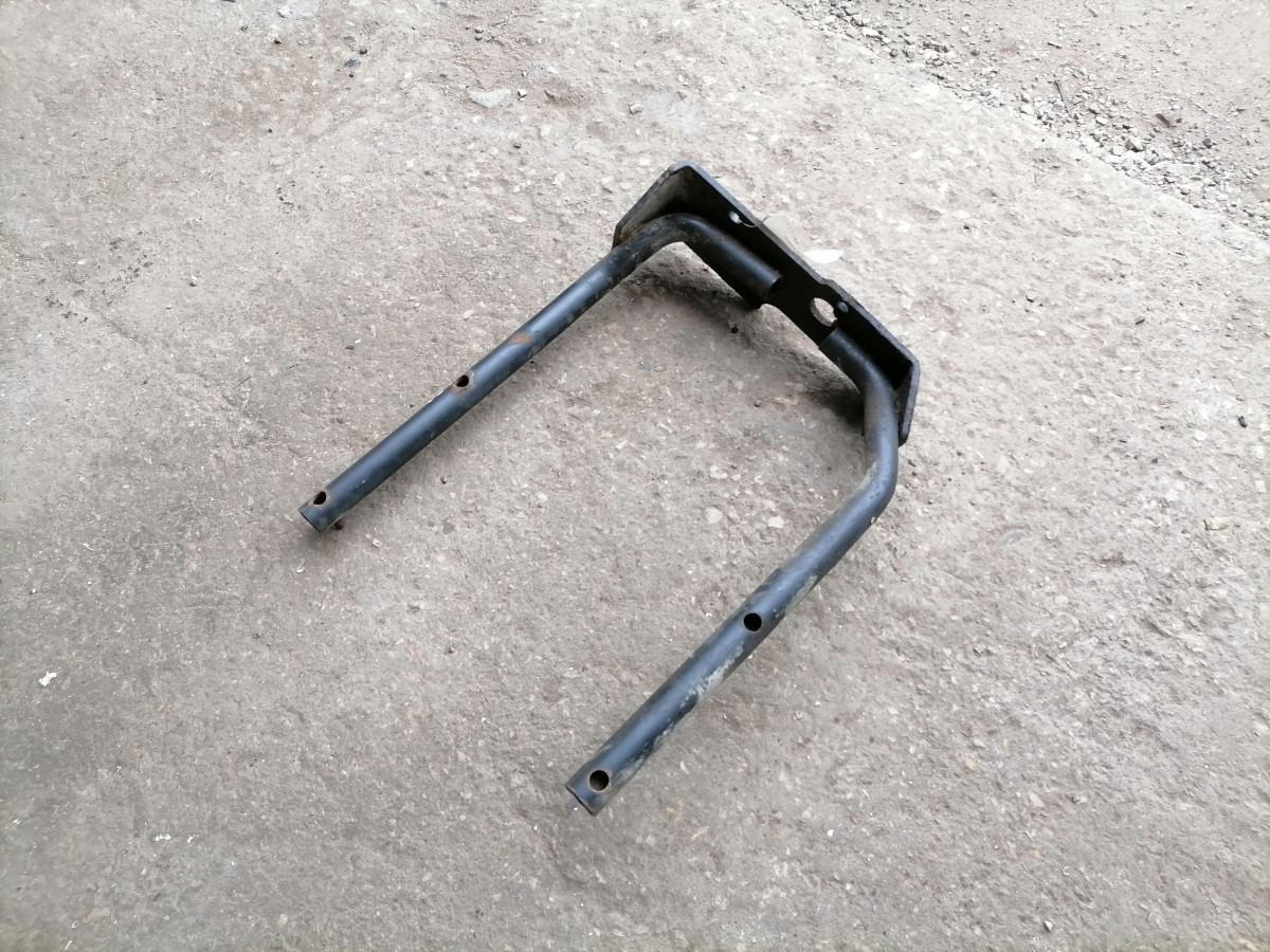 Volvo Mudguard bracket 20801322 - Pièce universelle pour Camion: photos 3 Volvo Mudguard bracket 20801322 - Pièce universelle pour Camion: photos 3