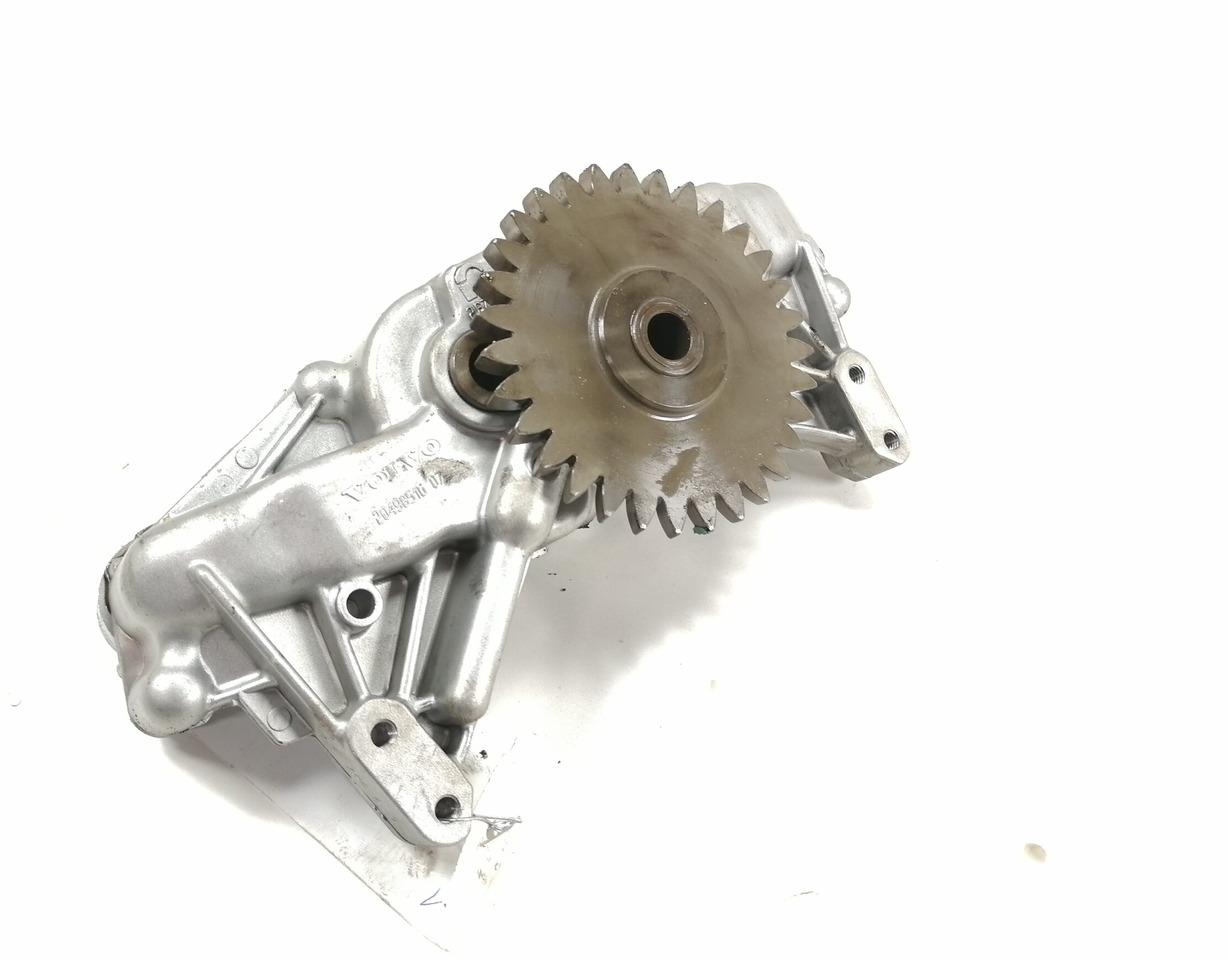 Volvo Oil pump 20498516 - Pompe à huile pour Camion: photos 1 Volvo Oil pump 20498516 - Pompe à huile pour Camion: photos 1