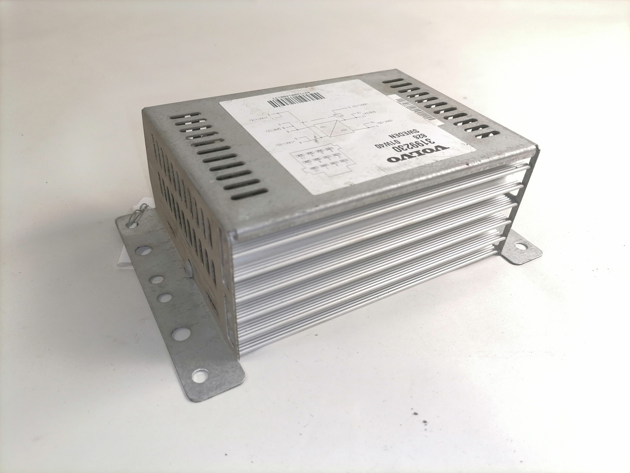 Volvo Radio Memory Backup 20455097 - Bloc de gestion pour Camion: photos 2 Volvo Radio Memory Backup 20455097 - Bloc de gestion pour Camion: photos 2