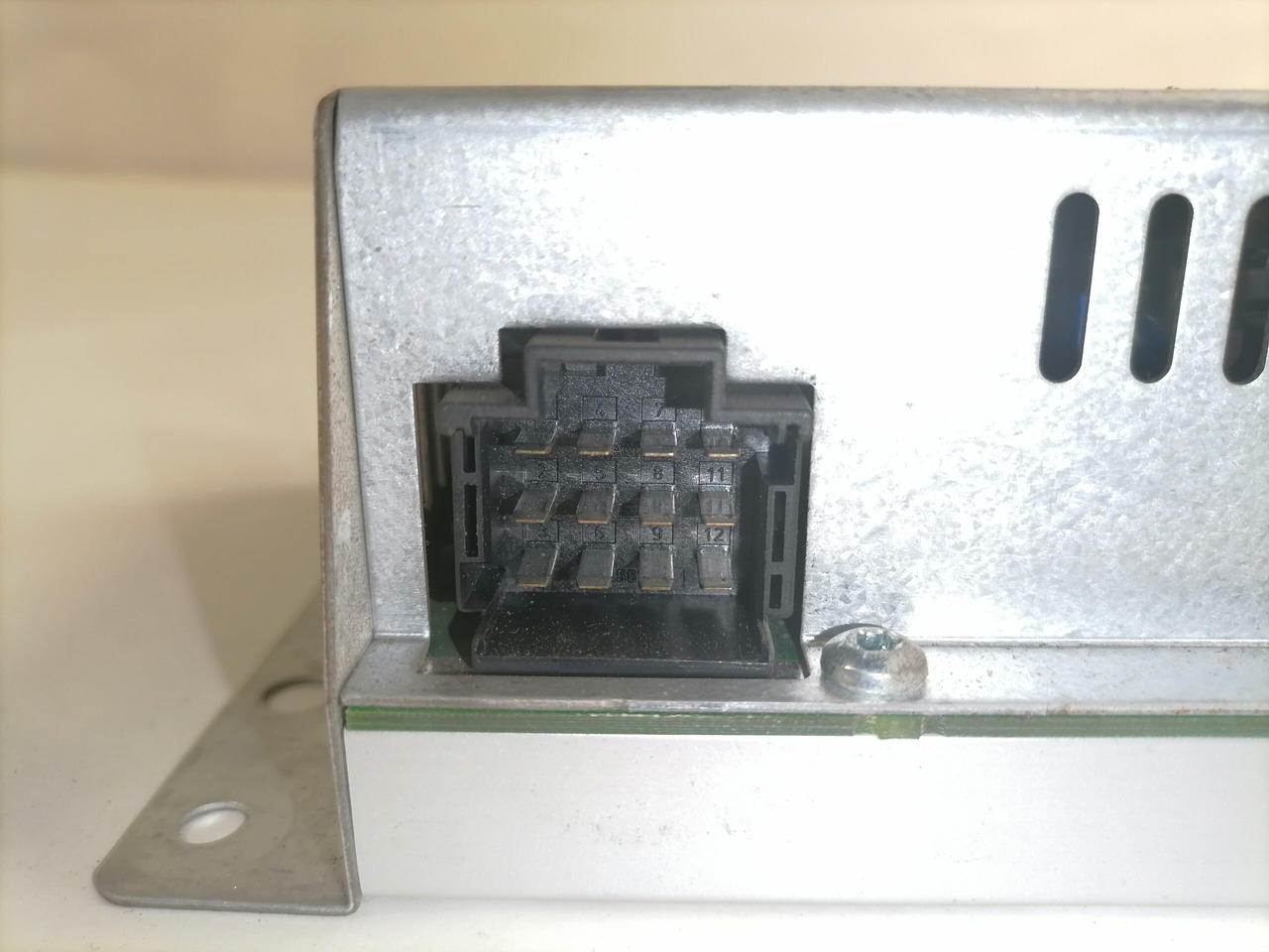 Volvo Radio Memory Backup 20455097 - Bloc de gestion pour Camion: photos 3 Volvo Radio Memory Backup 20455097 - Bloc de gestion pour Camion: photos 3