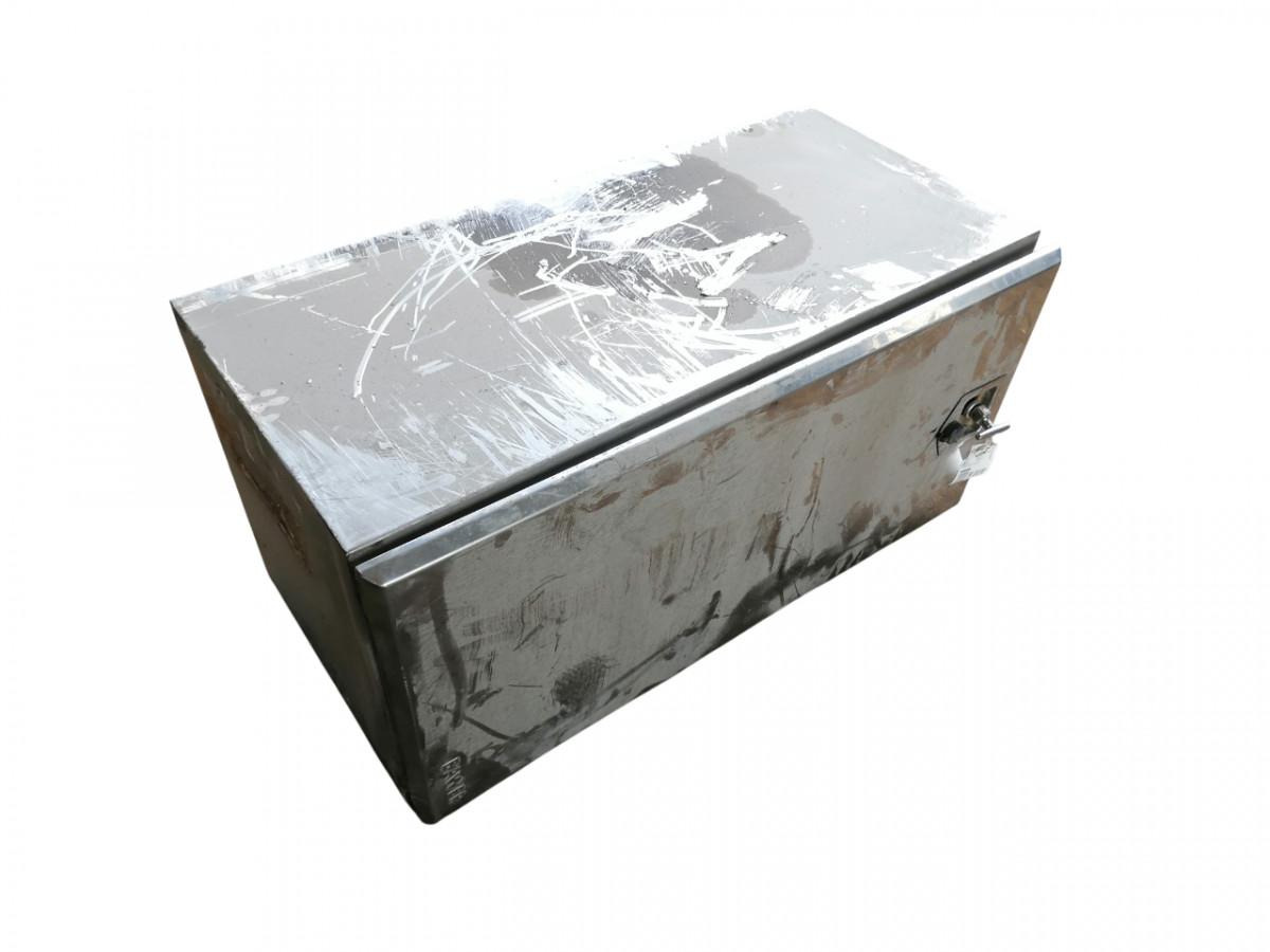 Volvo Tool box - Pièce universelle pour Camion: photos 1 Volvo Tool box - Pièce universelle pour Camion: photos 1