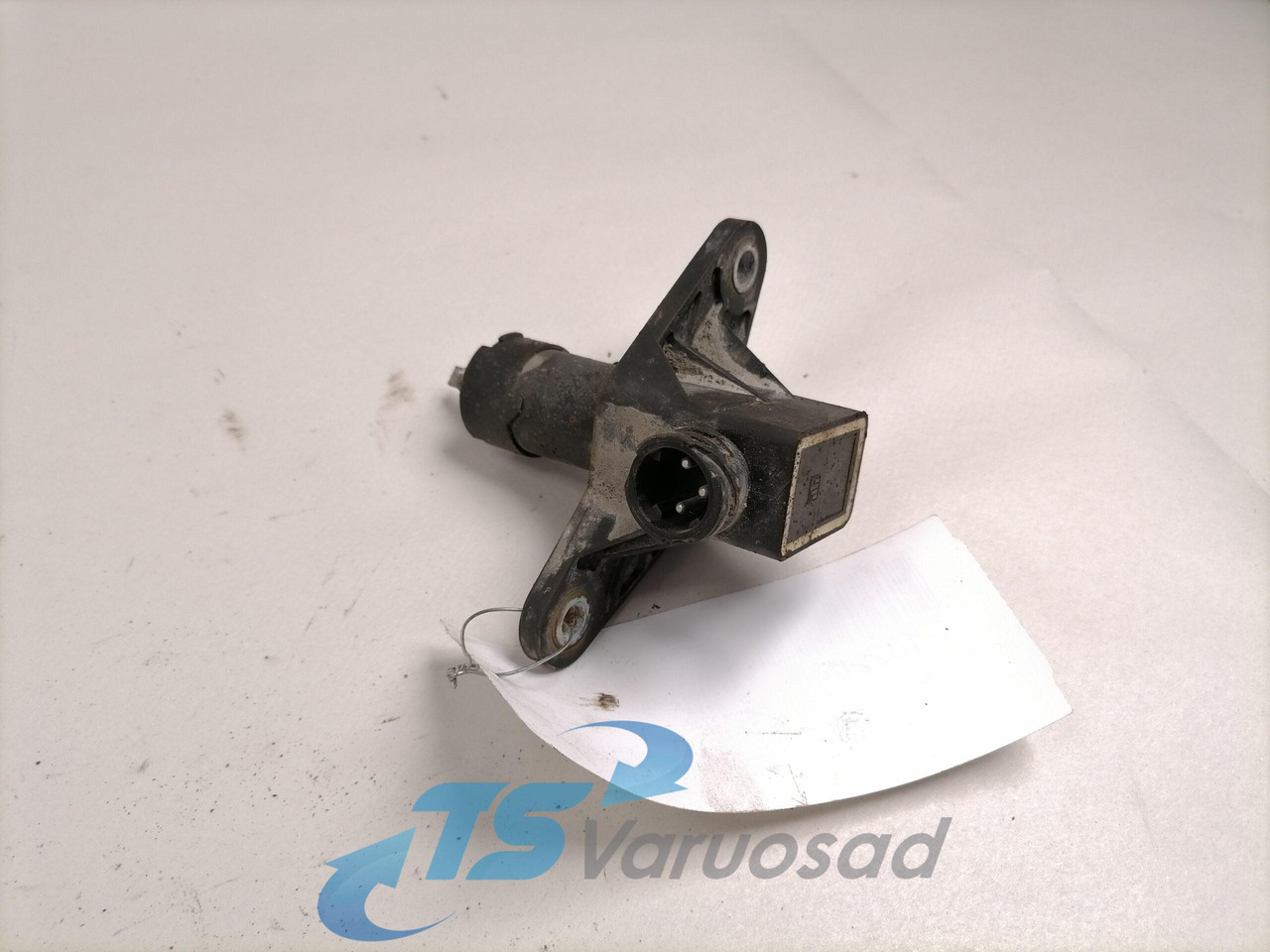 Volvo Vedrustuse kõrguse regulaator 21643575 - Suspension pour Camion: photos 1 Volvo Vedrustuse kõrguse regulaator 21643575 - Suspension pour Camion: photos 1