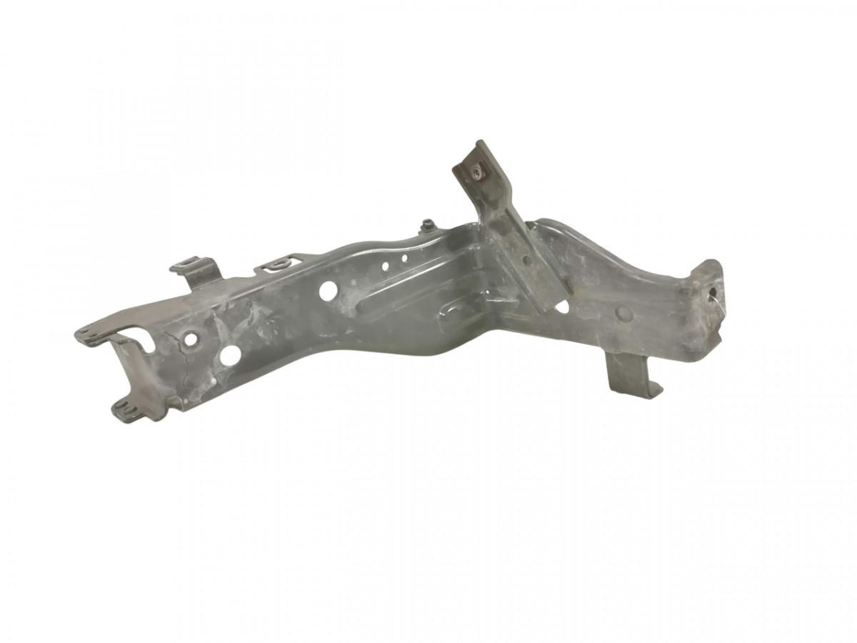 Volvo light bracket 84046776 - Lumière/ Éclairage pour Camion: photos 1 Volvo light bracket 84046776 - Lumière/ Éclairage pour Camion: photos 1