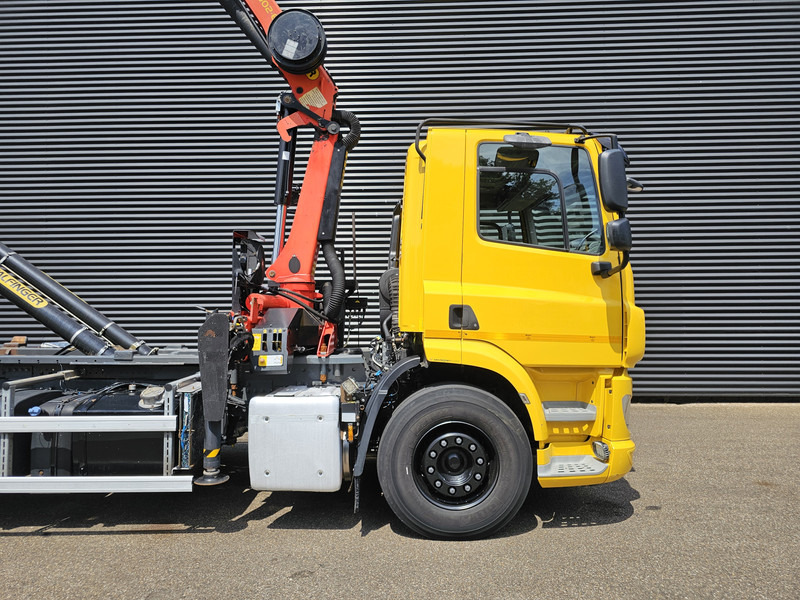 Crédit-bail de DAF CF 330 6x2-4 / PALFINGER CRANE + HOOKLIFT DAF CF 330 6x2-4 / PALFINGER CRANE + HOOKLIFT: photos 7