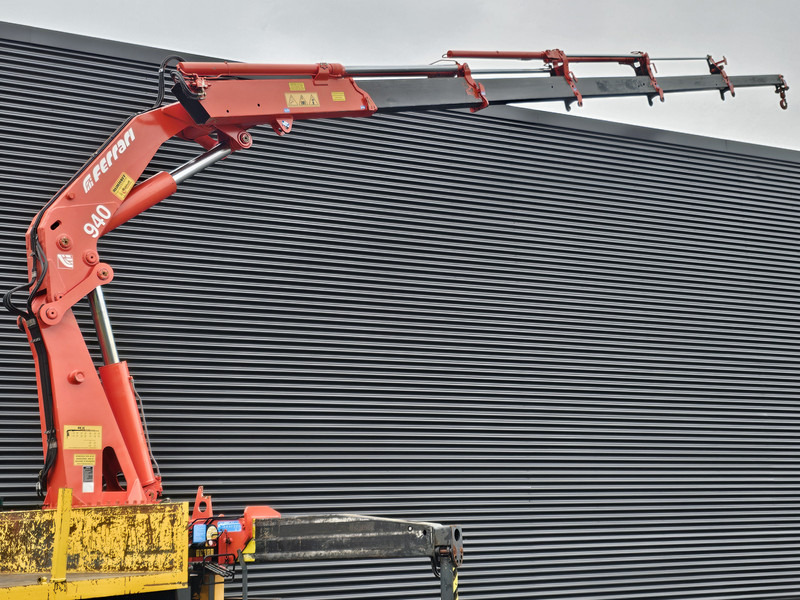 DAF CF 85.330 ATI / 40 t/m CRANE / KRAN / 8.500 km! - Camion grue: photos 2 DAF CF 85.330 ATI / 40 t/m CRANE / KRAN / 8.500 km! - Camion grue: photos 2