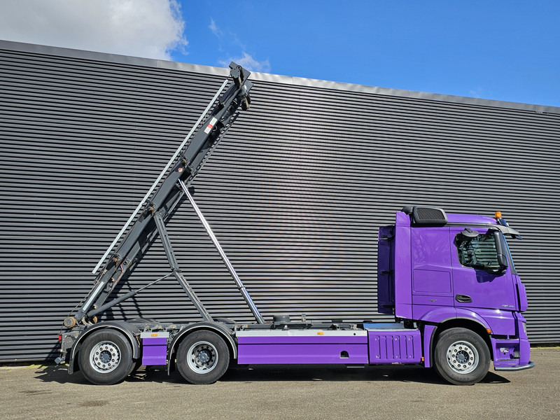 Mercedes-Benz AROCS 3345 / 6x2 / CONTAINER SYSTEM / CABLE - Camion - système de câble: photos 4 Mercedes-Benz AROCS 3345 / 6x2 / CONTAINER SYSTEM / CABLE - Camion - système de câble: photos 4